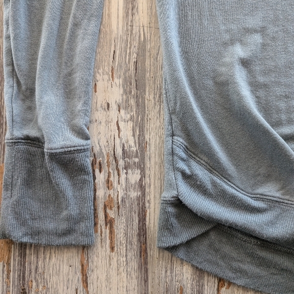 Athleta Mindset Sweater Bali Green Women's Small - Picture 4 of 7